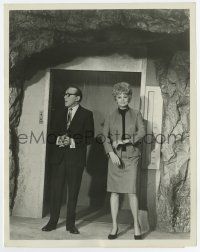 6x427 LUCY SHOW TV 8x10.25 still '67 Lucille Ball builds a new bank vault to get Jack Benny's money!