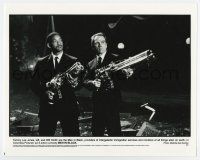 6x462 MEN IN BLACK 8x10 still #1 '97 great c/u of Will Smith & Tommy Lee Jones with huge guns!