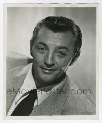 6x584 ROBERT MITCHUM 8.25x10 still '49 he's all slicked up for the ladies in Holiday Affair!