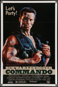 7h228 COMMANDO 1sh '85 cool image of Arnold Schwarzenegger in camo, let's party!