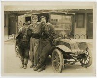 7m105 7TH HEAVEN candid 8x10 still '27 Charles Farrell posing with George Stone & another by car!