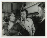 7m350 FAREWELL MY LOVELY candid 8.25x10 still '75 drector Dick Richards with Rampling & Mitchum!