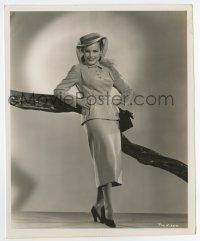 7m820 TERRY MOORE 8x10 key book still '40s posing in tailored suit, high heels & veiled hat!