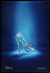 7r127 CINDERELLA teaser DS 1sh '15 great image of classic glass slipper!