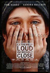 7r212 EXTREMELY LOUD & INCREDIBLY CLOSE black style advance DS 1sh '11 Tom Hanks, Bullock, Horn
