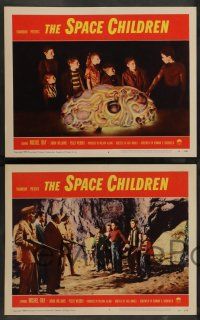 7w629 SPACE CHILDREN 8 LCs '57 the U.S. may use the A-bomb to destroy the giant bugs!