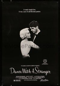 8k190 DANCE WITH A STRANGER 1sh '85 Miranda Richardson & Rupert Everett romantic close up!