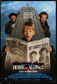 8k341 HOME ALONE 2 int'l 1sh '92 Macaulay Culkin, Joe Pesci, Daniel Stern, Lost in New York!