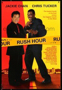 8k638 RUSH HOUR 1sh '98 cool image of unlikely duo Jackie Chan & Chris Tucker!