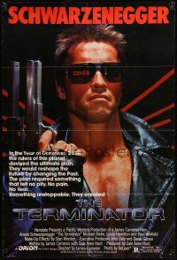 8p903 TERMINATOR 1sh '84 close up of classic cyborg Arnold Schwarzenegger with gun!