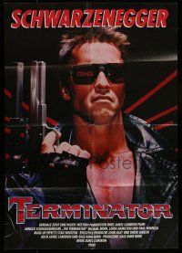 8r629 TERMINATOR German '85 close up of most classic cyborg Arnold Schwarzenegger with gun!