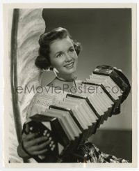 8s228 DEBBIE REYNOLDS 8.25x10 still '53 playing an accordion from The Affairs of Dobie Gillis!