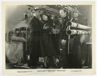 8s637 NOTHING SACRED 8x10.25 still '37 sexy Carole Lombard, Fredric March & Qualen on fire engine!
