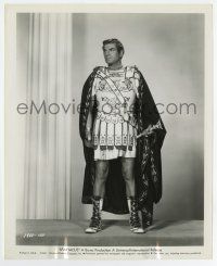 8s820 SPARTACUS 8.25x10 still '61 full-length Laurence Olivier in costume as General Crassus!