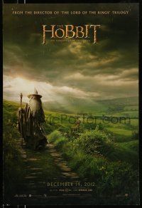8w373 HOBBIT: AN UNEXPECTED JOURNEY teaser DS 1sh '12 cool image of Ian McKellen as Gandalf!