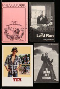 8x104 LOT OF 34 UNCUT PRESSBOOKS '70s great advertising images from a variety of movies!