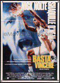 8y463 BLUE CHIPS Italian 1p '94 different basketball image of Nick Nolte & Shaquille O'Neal!