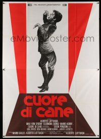 8y318 CUORE DI CANE Italian 2p '76 wacky artwork of Max von Sydow eating paste from tube!