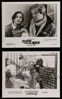 9a979 FRANCOIS TRUFFAUT 2 8x10 stills '70s directing Love on the Run and Small Change!