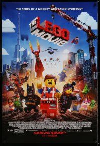 9c413 LEGO MOVIE advance DS 1sh '14 the story of a nobody who saved everybody!