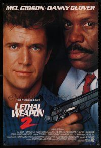 9c416 LETHAL WEAPON 2 advance 1sh '89 great close-up image of cops Mel Gibson & Danny Glover!