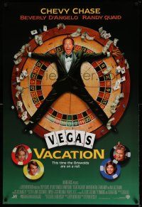 9c505 NATIONAL LAMPOON'S VEGAS VACATION DS 1sh '97 great image of Chevy Chase on roulette wheel!
