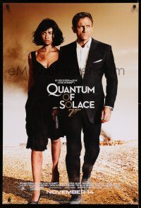 9c573 QUANTUM OF SOLACE advance DS 1sh '08 Daniel Craig as James Bond, sexy Olga Kurylenko!