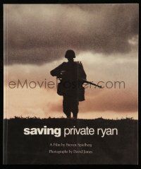 9d929 SAVING PRIVATE RYAN souvenir program book '98 Steven Spielberg, Tom Hanks, World War II
