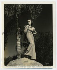 9h277 DEANNA DURBIN 8.25x10 still '39 ready for a relaxing vacation after completing First Love!