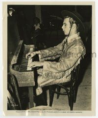 9h786 SALOME WHERE SHE DANCED candid 8.25x10 still '45 David Bruce playing Beethoven on the piano!