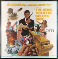 9j089 MAN WITH THE GOLDEN GUN 6sh '74 cool art of Roger Moore as James Bond by Robert McGinnis!
