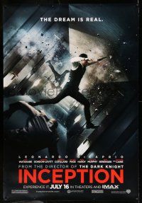 9j446 INCEPTION DS bus stop '10 Christopher Nolan, Joseph Gordon-Levitt in disorienting hotel scene