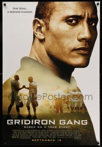 9k301 GRIDIRON GANG advance 1sh '06 cool image of football players & Dwayne Johnson, the Rock!