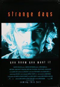 9k726 STRANGE DAYS advance 1sh '95 cool blue close-up of image of Ralph Fiennes, you want it!