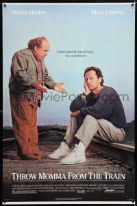 9k764 THROW MOMMA FROM THE TRAIN 1sh '87 great image of Danny DeVito, Billy Crystal!