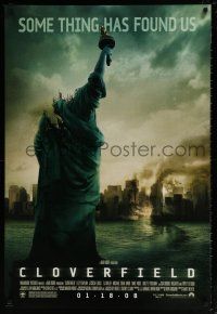 9w140 CLOVERFIELD advance DS 1sh '08 wild image of destroyed New York & Lady Liberty decapitated!