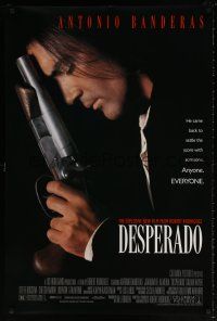 9w183 DESPERADO DS 1sh '95 Robert Rodriguez, close image of Antonio Banderas with big gun!