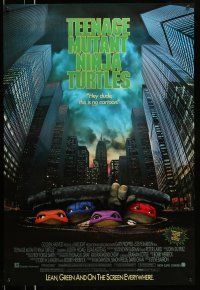 9w751 TEENAGE MUTANT NINJA TURTLES 1sh '90 live action, cool image of turtles in NYC sewers!