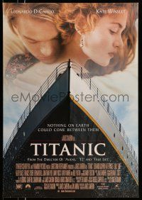 9x813 TITANIC 27x39 commercial poster '97 Leonardo DiCaprio holds Kate Winslet!