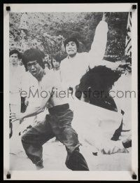 9x599 BRUCE LEE 18x23 special '70s great image of martial arts star defeating random henchmen!