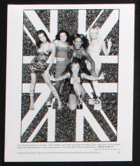 1a446 SPICE WORLD presskit w/ 11 stills '98 Spice Girls, Victoria Beckham, English pop music!