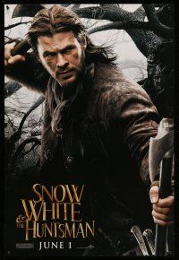 1c714 SNOW WHITE & THE HUNTSMAN teaser 1sh '12 cool image of Chris Hemsworth in title role!
