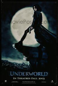 1c809 UNDERWORLD teaser DS 1sh '03 great full-length image of Kate Bekinsale w/moon & gun!