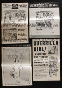 1h061 LOT OF 17 UNCUT PRESSBOOKS '40s-70s great advertising from a variety of different movies!
