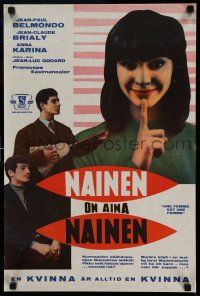 1j233 WOMAN IS A WOMAN Finnish '61 Jean-Luc Godard's Une femme est une femme, Belmondo, Anna Karina!
