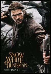 1k697 SNOW WHITE & THE HUNTSMAN teaser 1sh '12 cool image of Chris Hemsworth in title role!