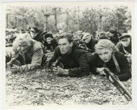 1m290 EDGE OF DARKNESS 8.25x10 still '42 Errol Flynn, Ann Sheridan & men laying on ground w/ guns!