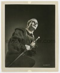 1m414 HAMLET 8.25x10 still '49 best close up of Laurence Olivier in William Shakespeare classic!