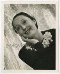 1m606 LUISE RAINER deluxe 8x10 still '30s wonderful smiling portrait with cool flower necklace!