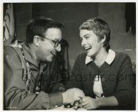 1m649 MOUSE THAT ROARED 8x10 still '59 great c/u of Peter Sellers & pretty Jean Seberg laughing!